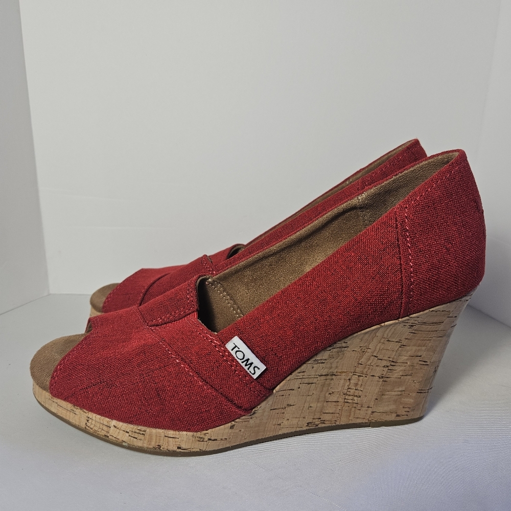 Toms Classic Wedge Shoes - Picture 2 of 8